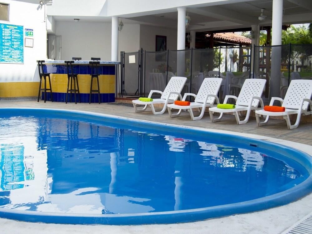 Hotel Edmar Santa Marta  Exterior photo